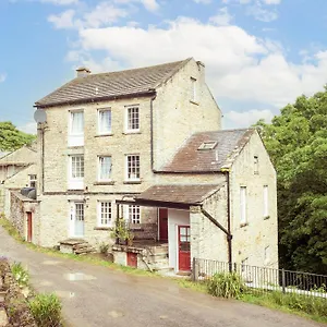 Waters Edge The Mill West Burton